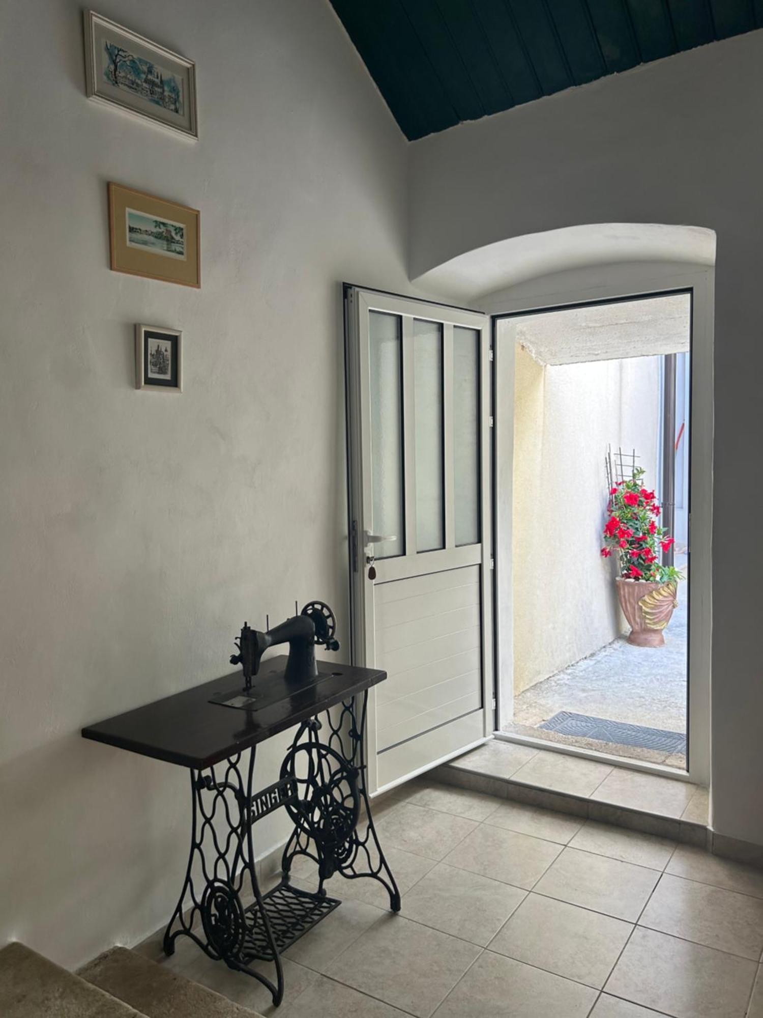 Sobe Gorana Hotel Živogošće Buitenkant foto